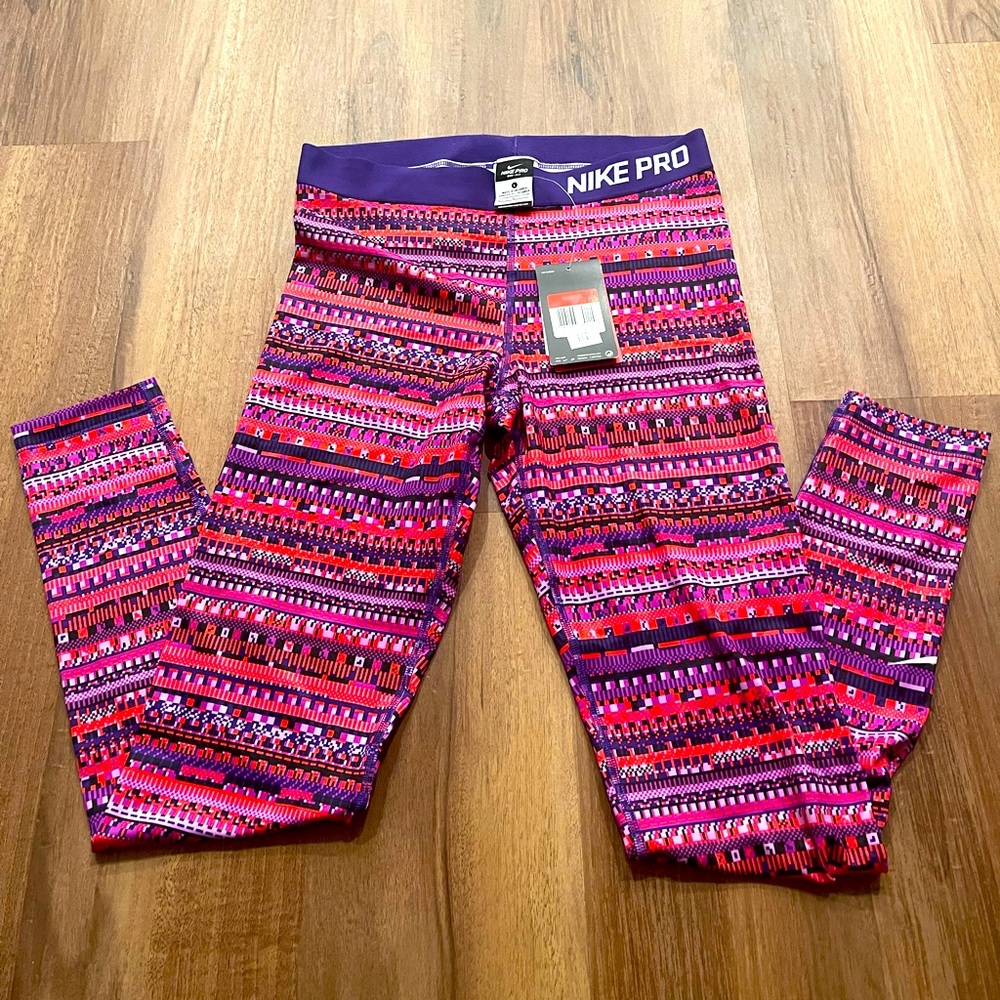 L Nike Pro Dri-Fit Leggings
